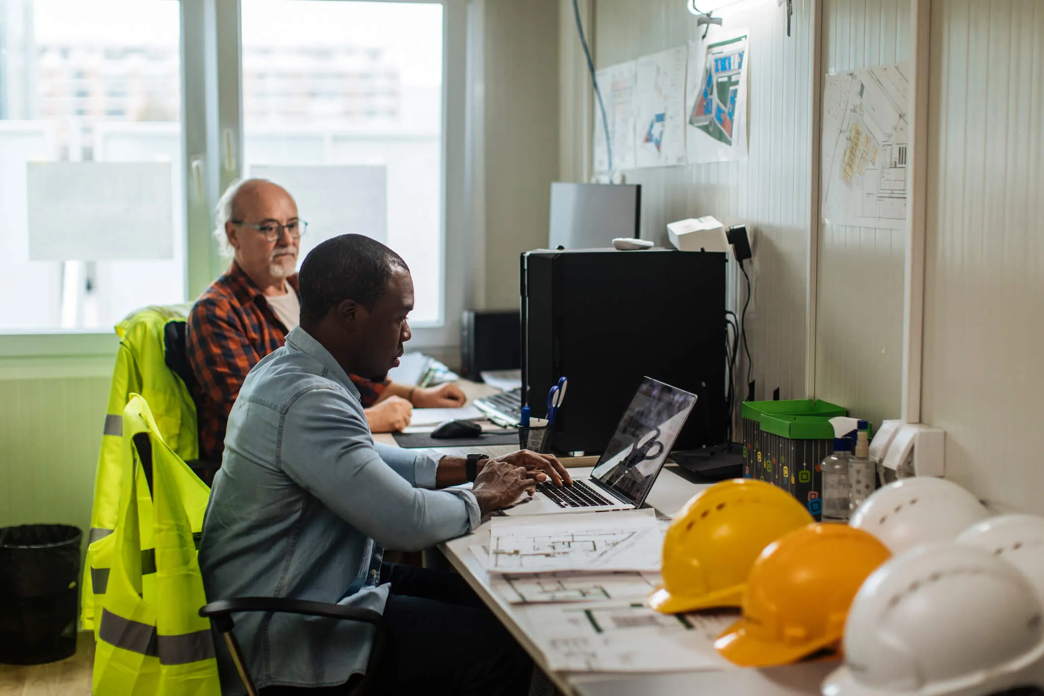 Guides and Playbooks for Commercial Contractors