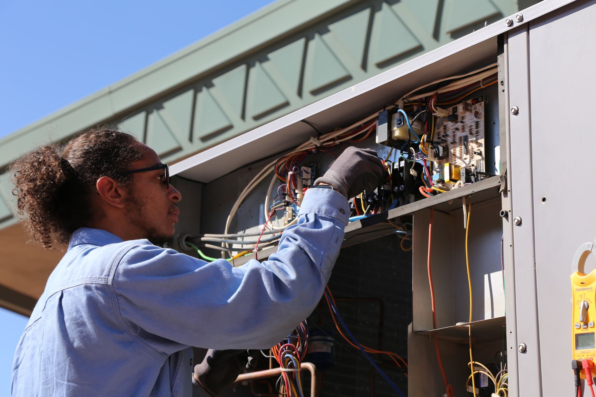 Haynes Mechanical technician onsite