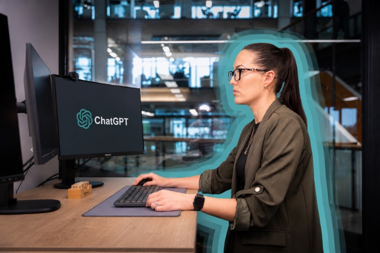 Don’t Fear the Bot: Why (and How) Business Owners Should Be Leaning into AI Tools