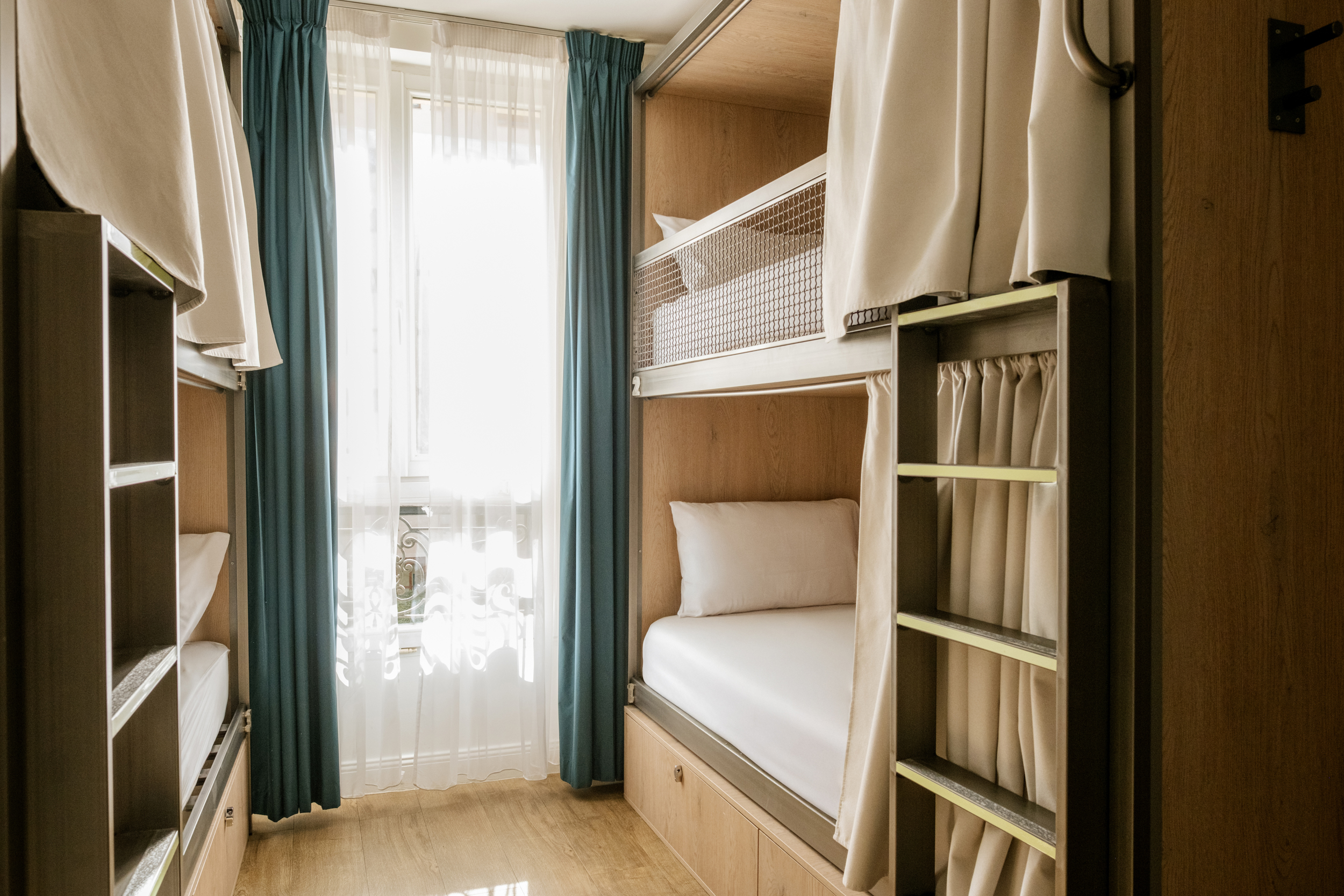 Dortoir privé de 4 personnes proche de Montmartre - Glint Paris
