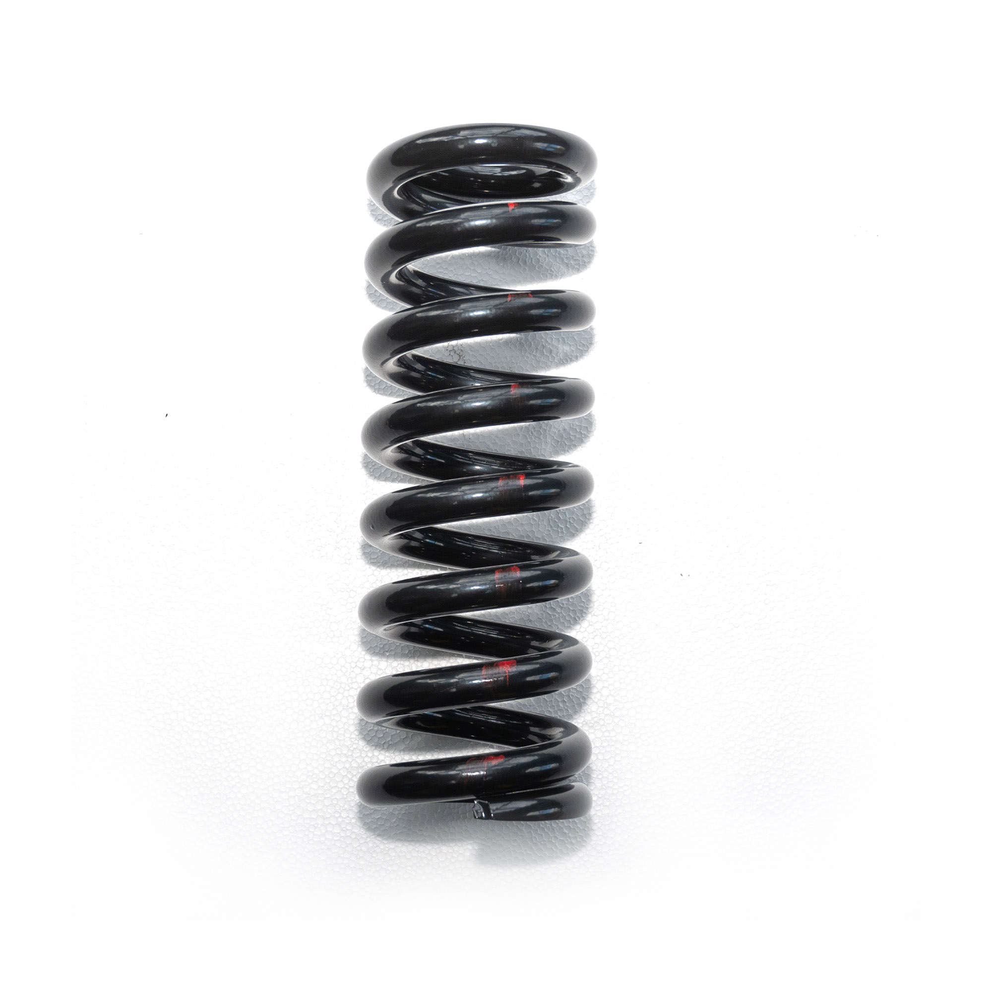 2000 - 2750kg / axle - Black/red 100mm coil spring