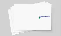 Folhas de papel em branco empilhadas com a marca Perfect no canto inferior direito.