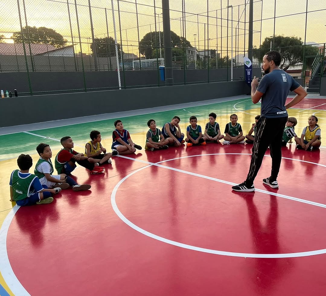 Suzano leva Escola de Craques para crianças e jovens de Pedro Canário