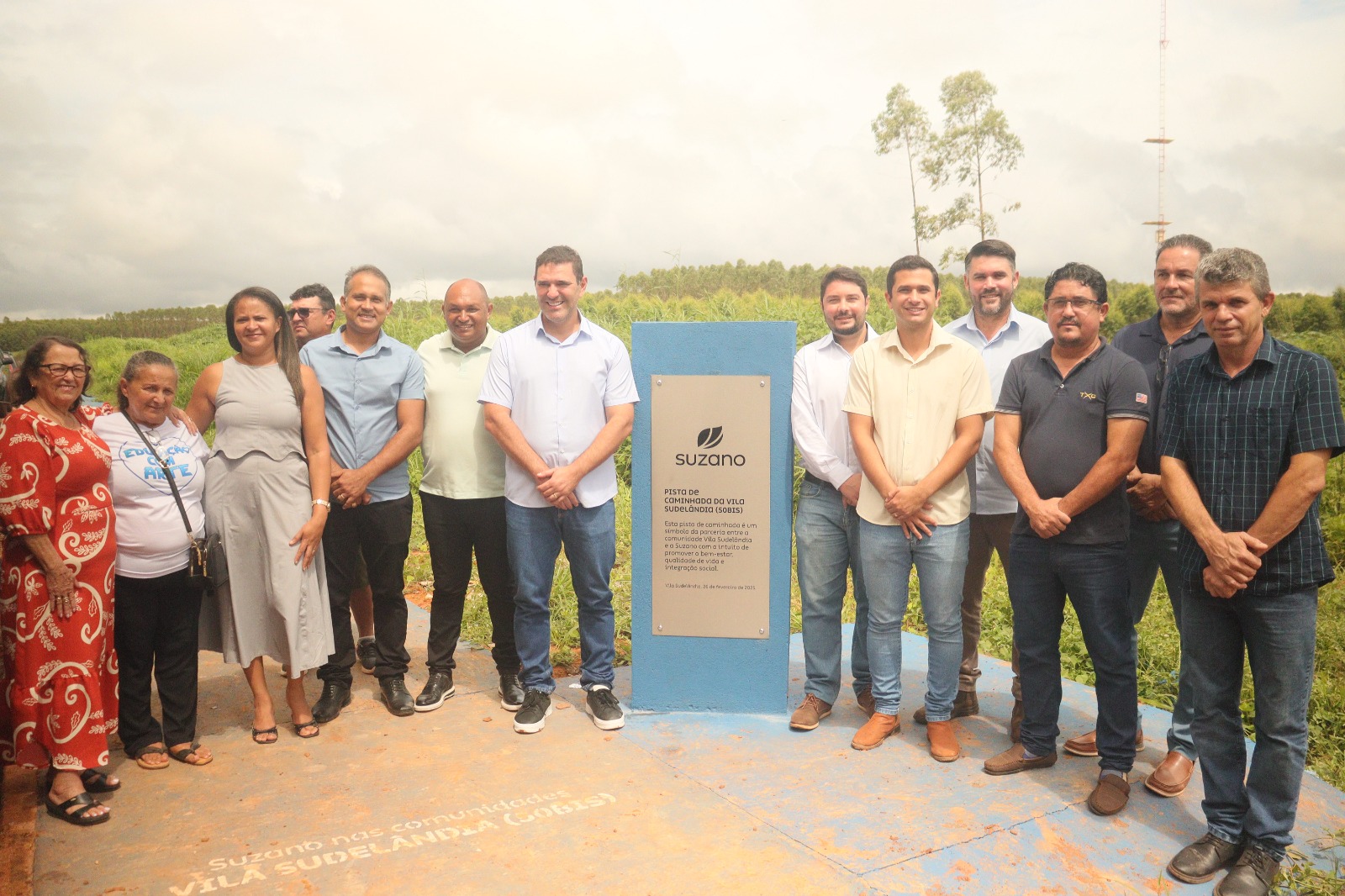 Com apoio da , Vila Sudelândia (50 Bis) inaugura pista de caminhada e melhorias de infraestrutura
