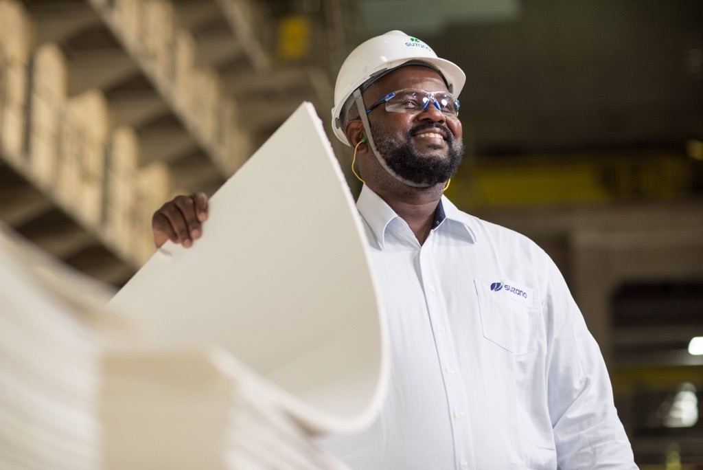 Suzano celebra o Dia da Indústria destacando a versatilidade da celulose