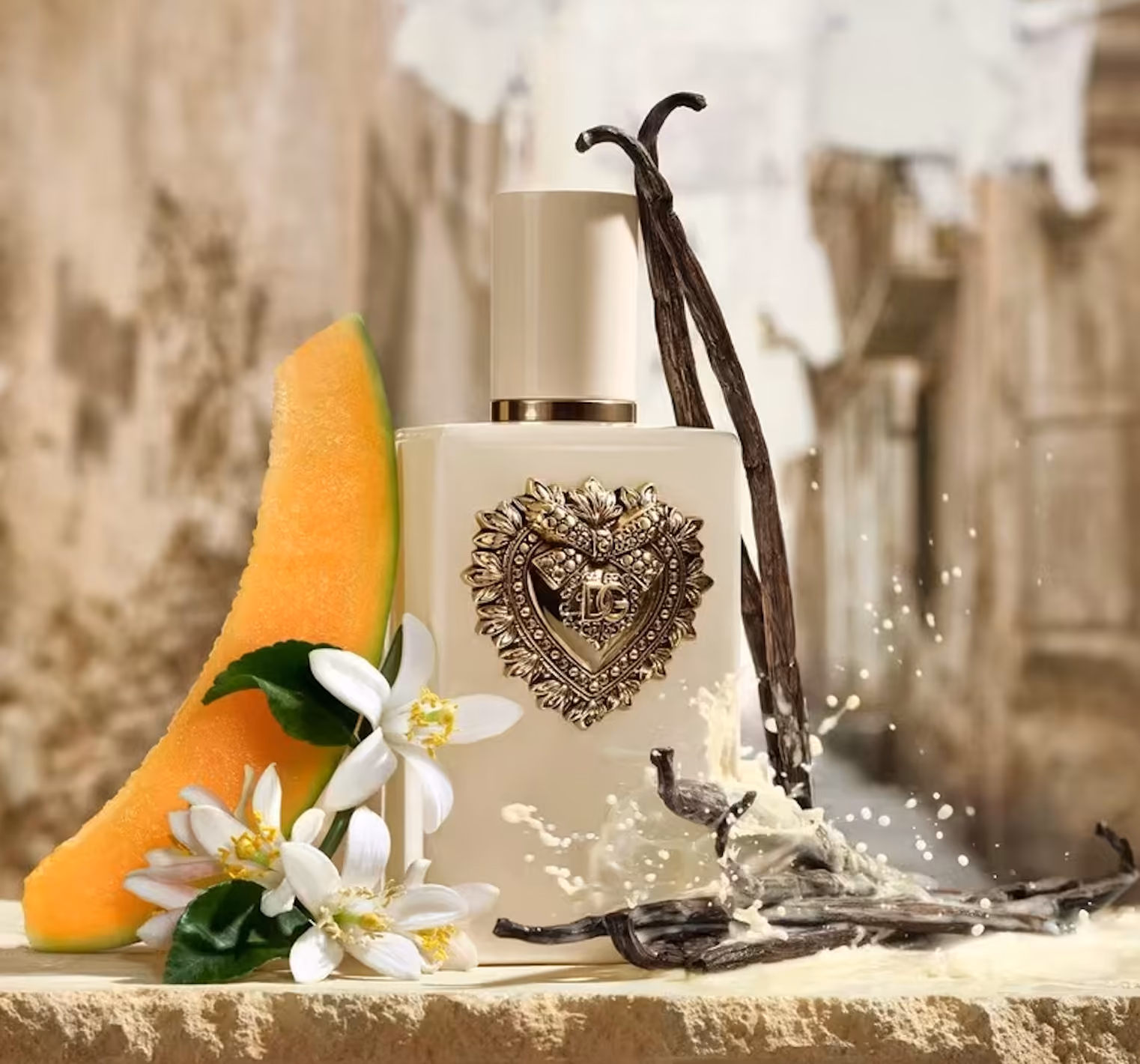 Dolce&Gabbana Beauty Your Devotion Pop Up