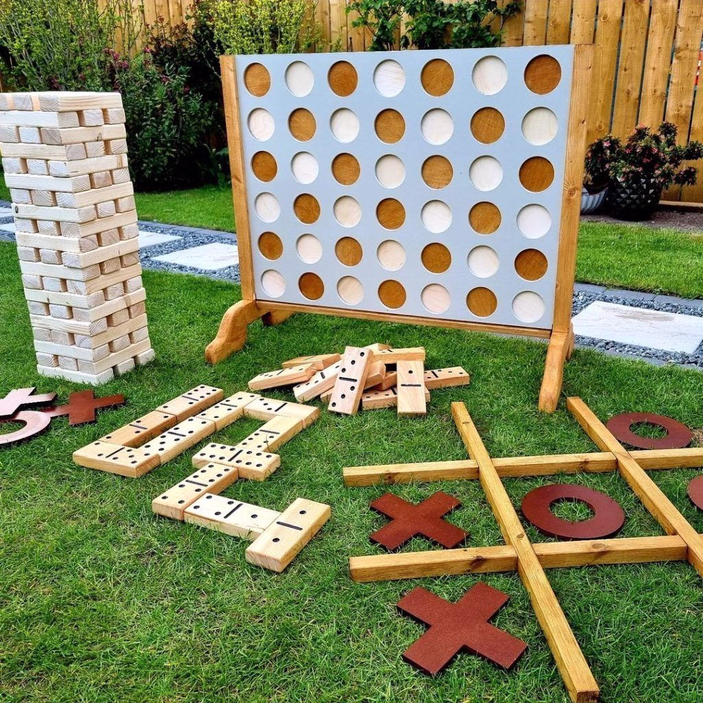 Jeux en bois disponibles à la location