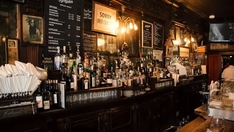 P.J. Clarke's - Third Avenue restaurant