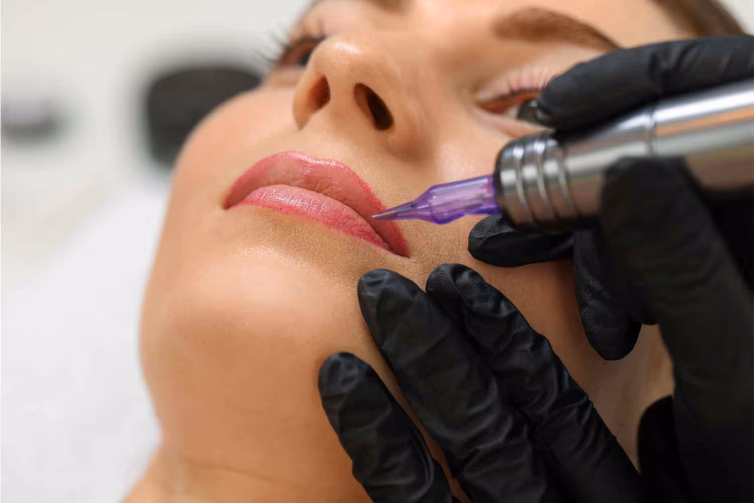 Permanent Make-up im Love and Hate Tattoo Studio Freising