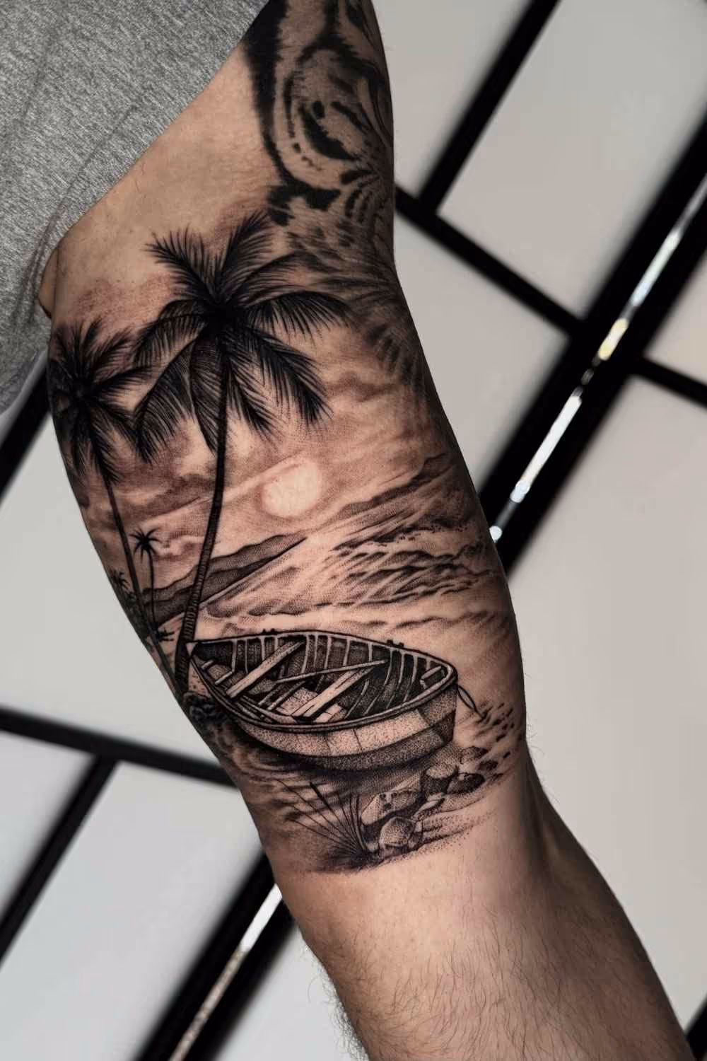 Tattoo von Love and Hate Tattoo Freising