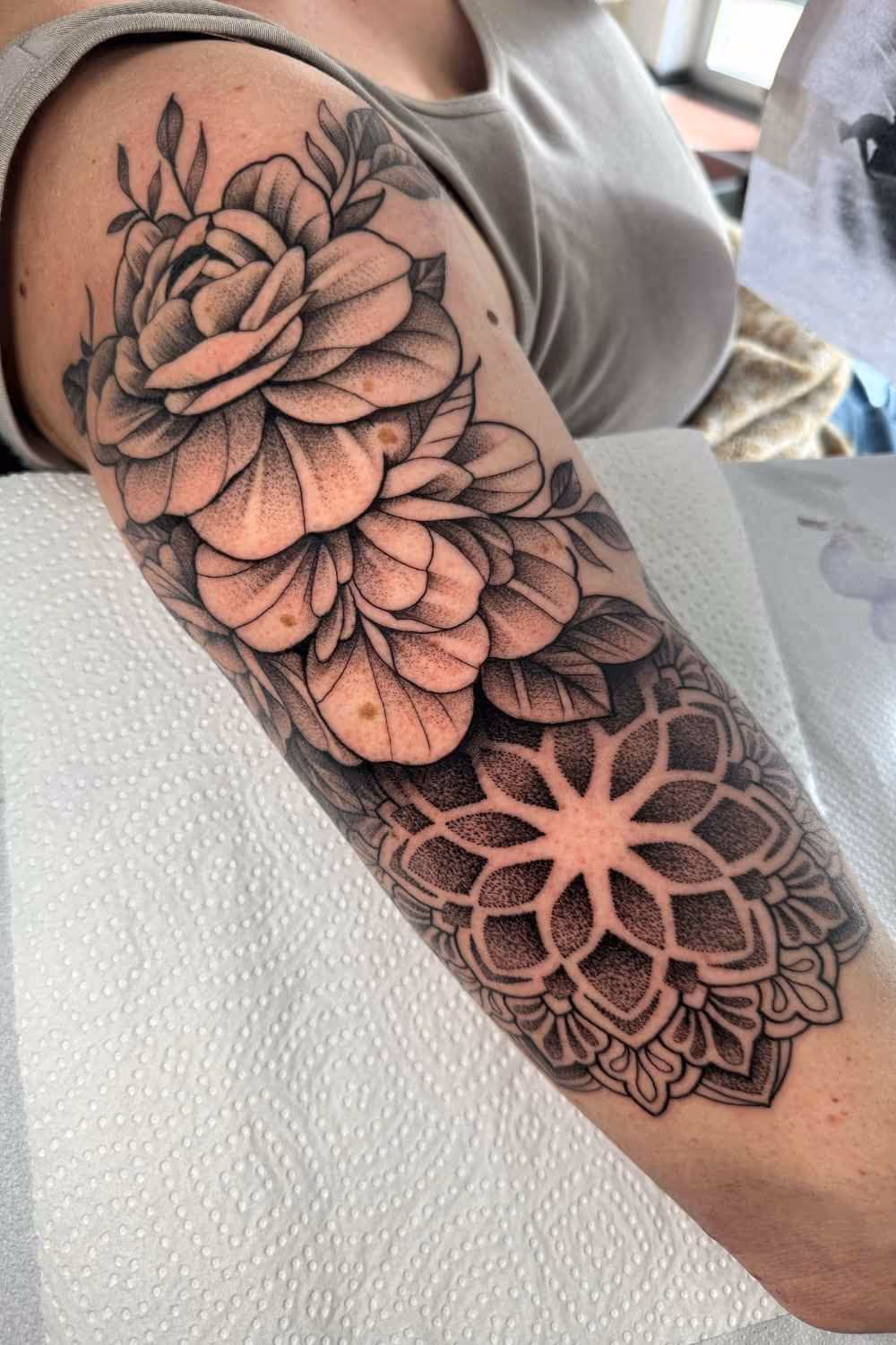 Tattoo von Love and Hate Tattoo Freising