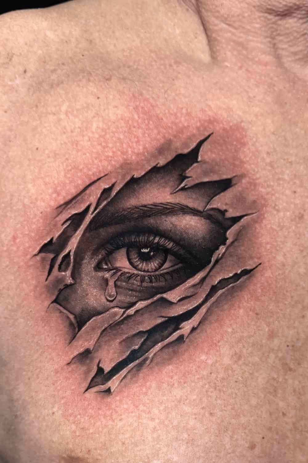Tattoo von Love and Hate Tattoo Freising