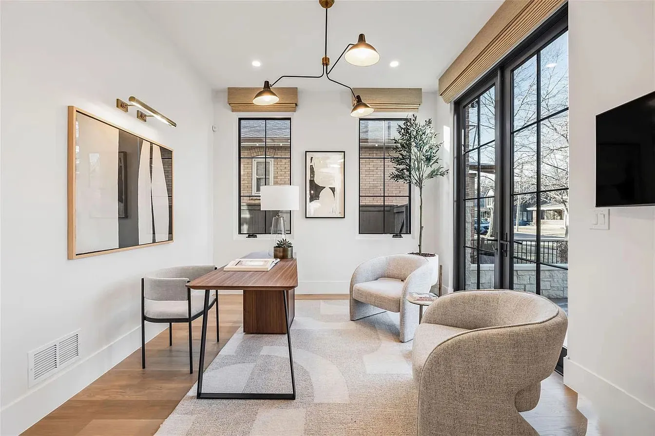 Interior of a Washington Park smart home by QAV
