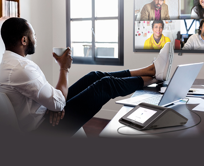 Homeconferencing lifestyle, luxury smart home technology by QAV in Colorado