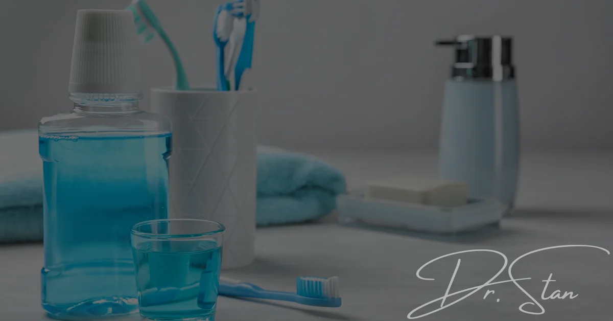 Igiena după implant dentar - cum se îngrijește corect implantul pentru o durată lungă de viață