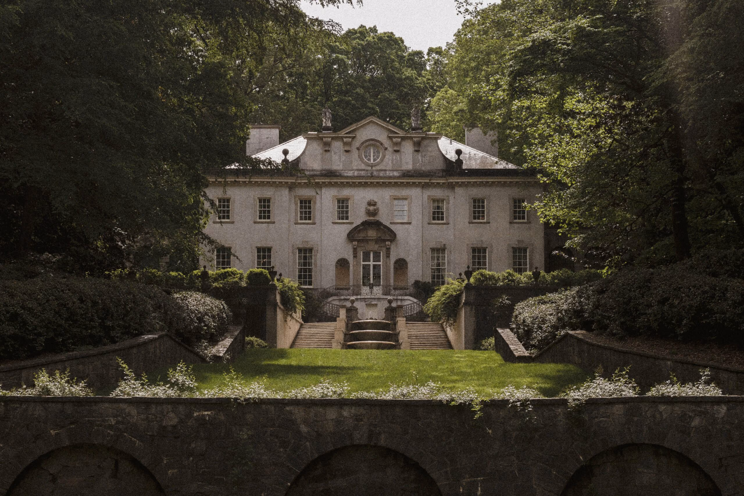 Luxury Estate Background
