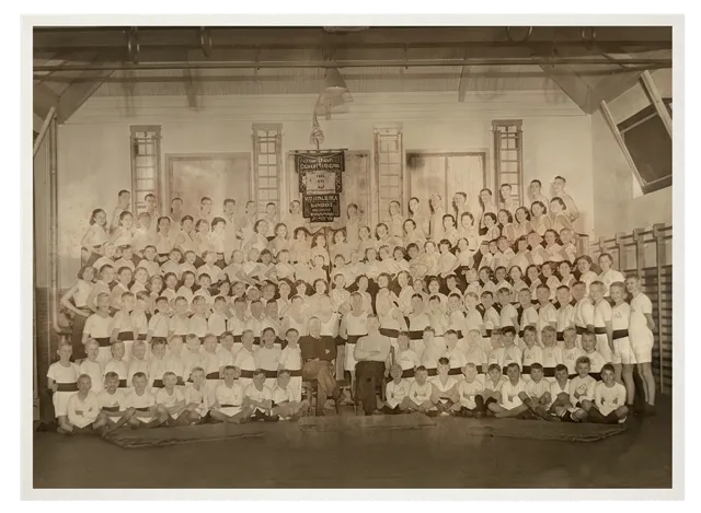 Sporters van CGV Wilhelmina Kampen in beweging