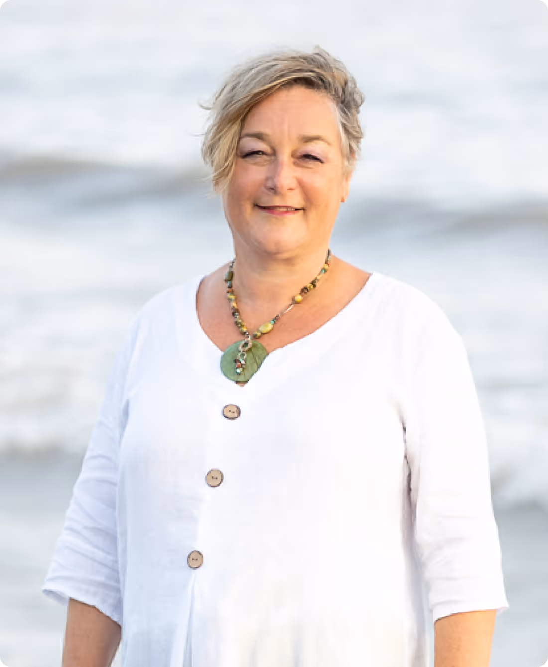 Image of Louise Pitre smiling