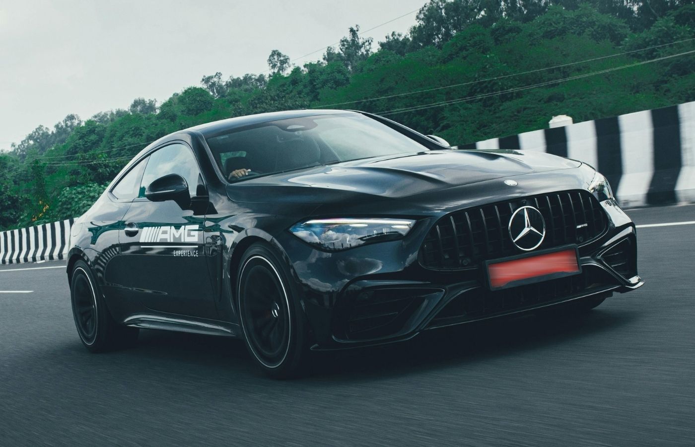 image of service facilities (for a aviation service)