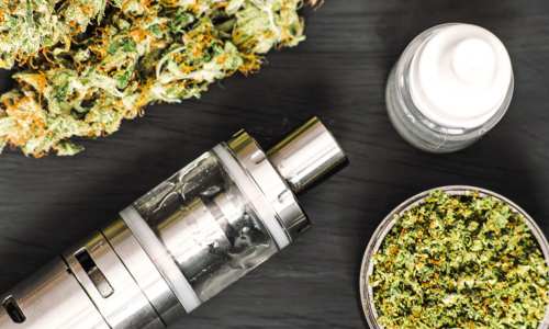 Grinders, Vaporisers & Carts: What Device Should I Use?