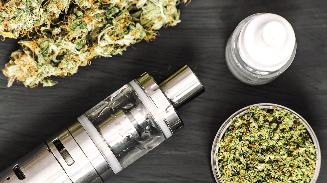 Grinders, Vaporisers & Carts: What Device Should I Use?