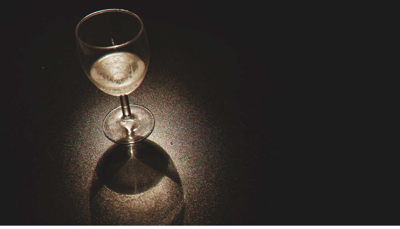 CBD Oil and Alcohol: What You Should Know Before Mixing Them