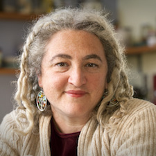 Claudia Horwitz headshot
