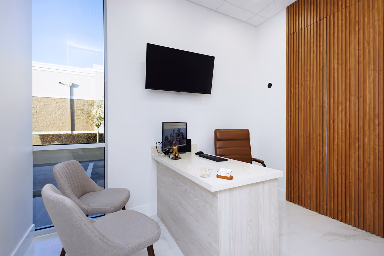 Emergency Dentistry in Kissimmee, FL – Brisa Dental Arts