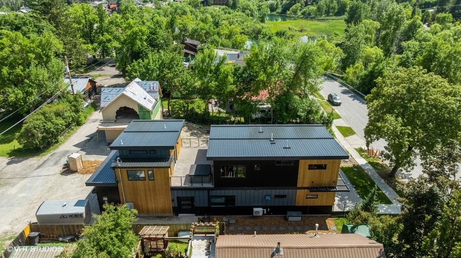 aerial view of a custom SmartPads modular home in Montana