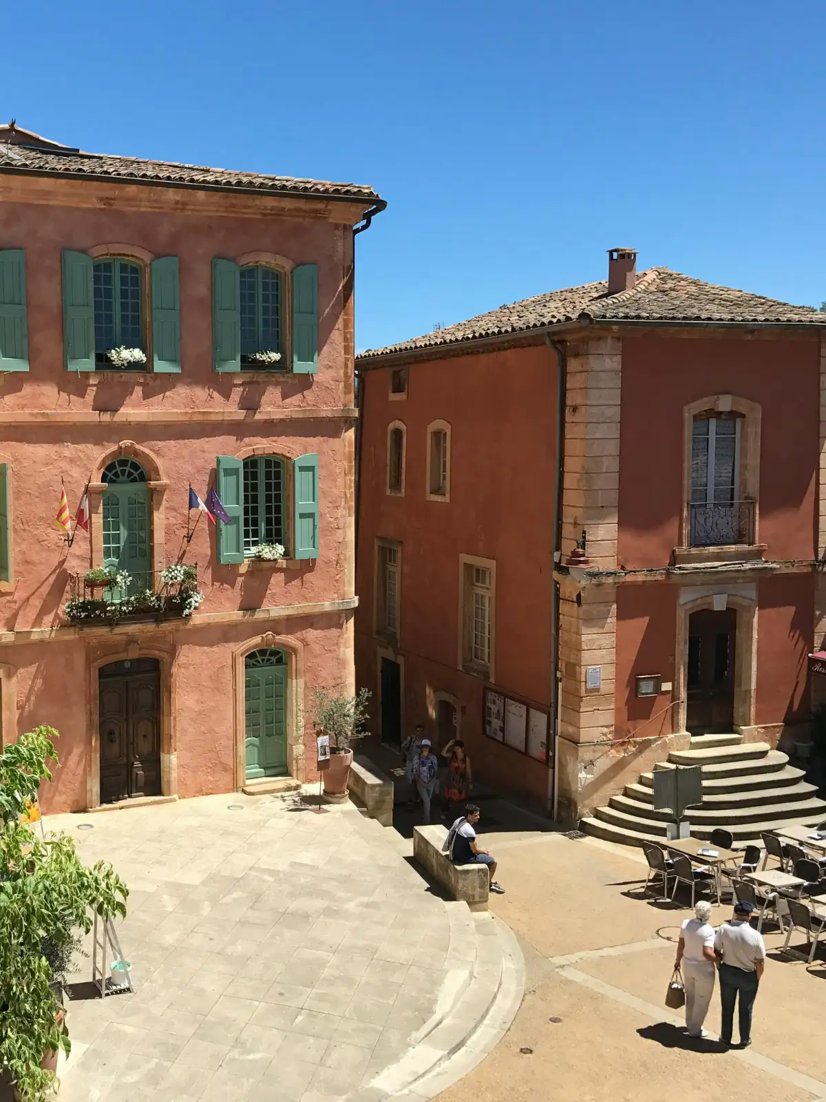 houses on a bright day in Provence
