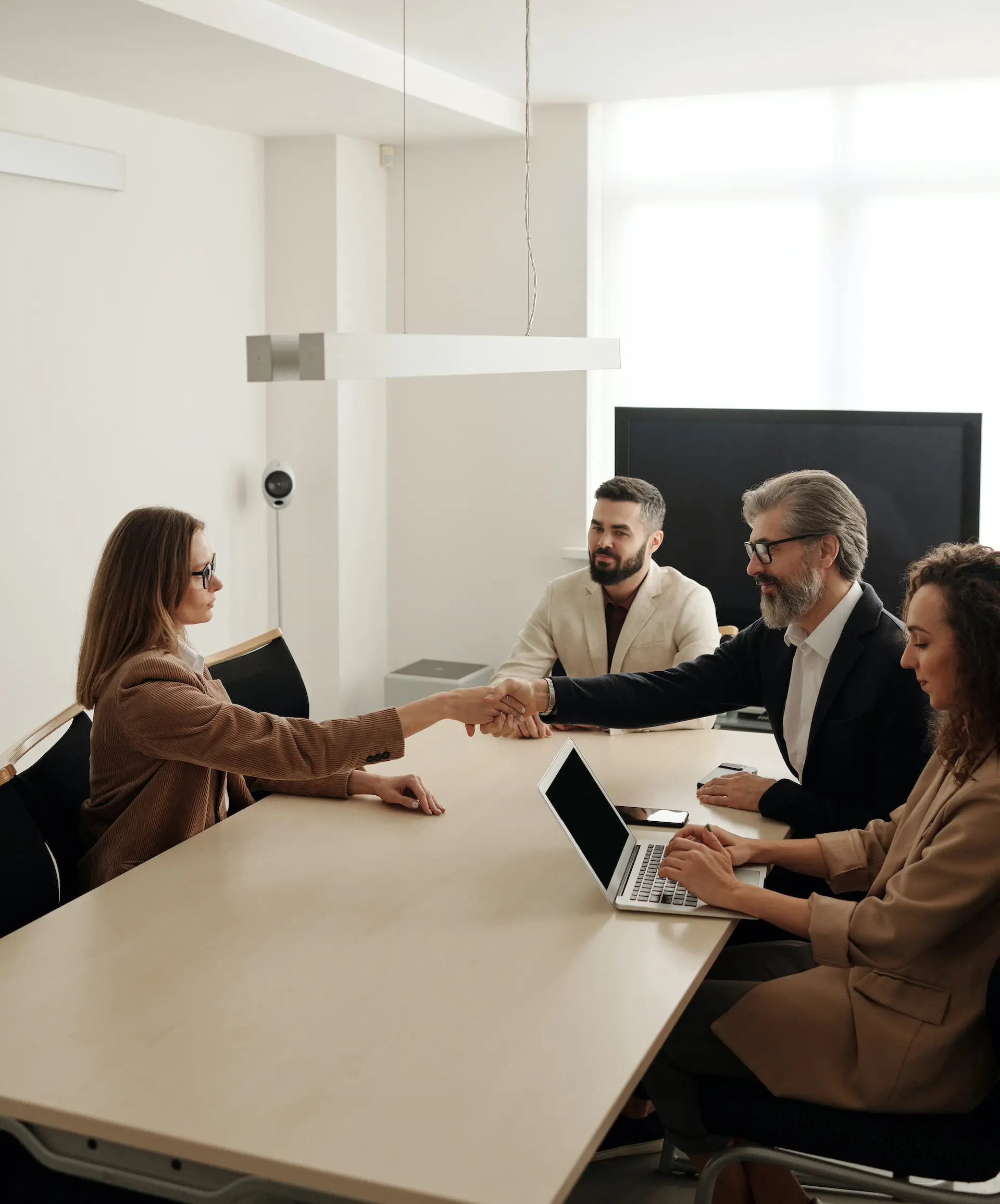 people-business-meeting