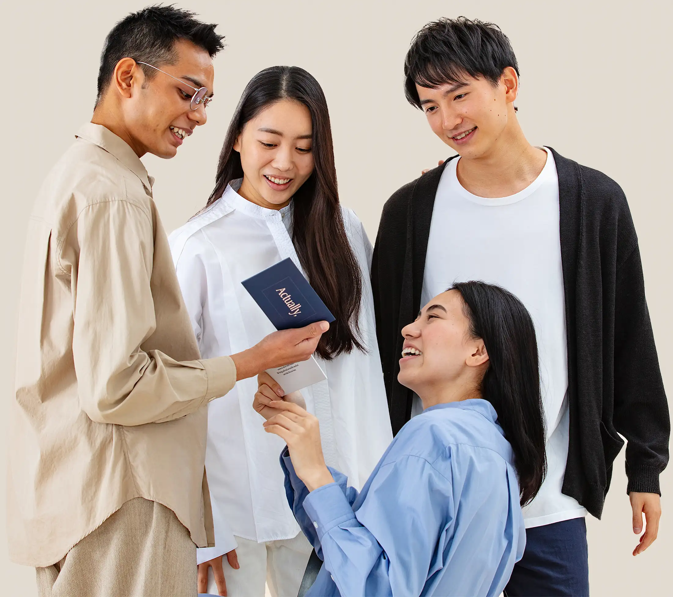 身体の悩みについて話し合う4人