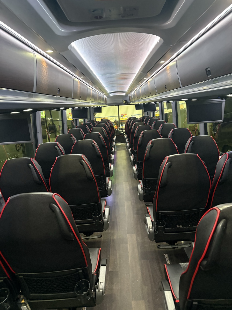 Inside cabin - Glenn's Motorcoach Tours