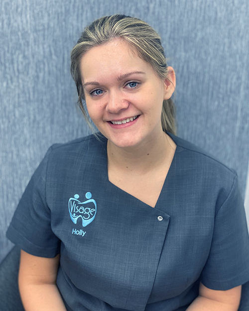 Holly King, DENTAL NURSE