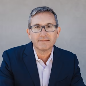 Tom Hale - Oura