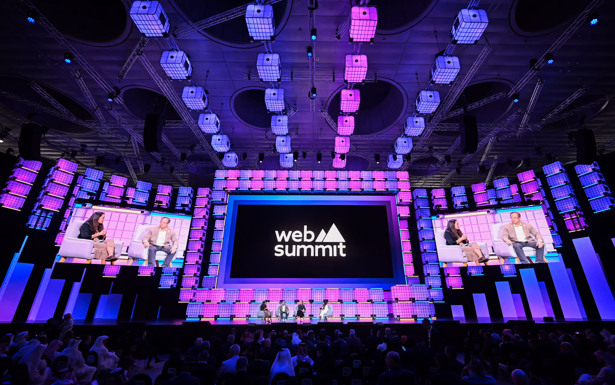 Speakers, from left, Bedy Yang, Managing Partner, 500 Global; Thomas G. Tsao, Chairman and Co-founder, Gobi Partners; Dana Settle, Founding Partner, Greycroft; and Zainab Fattah, Middle East Business Correspondent, Bloomberg News, on Centre stage