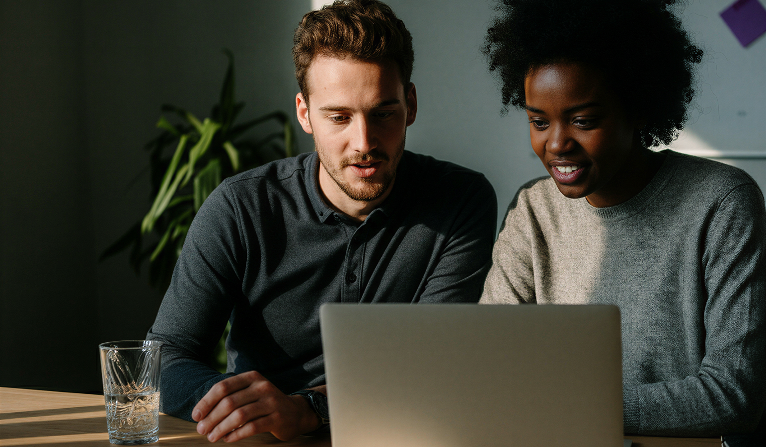 694eef47edfae48bfb403d9d case single