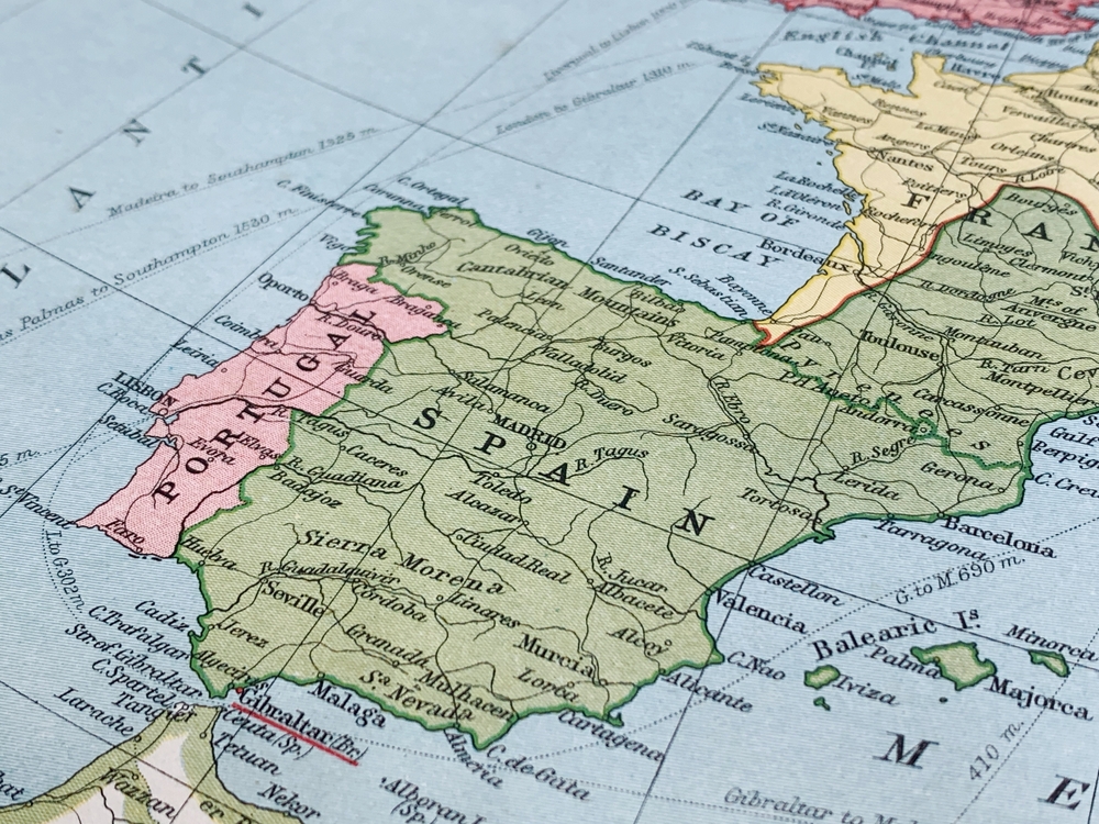 Detailed map of Portugal and Spain 