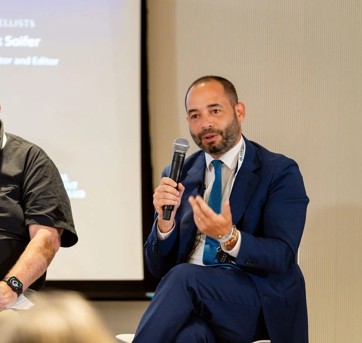 Expert speaking at the Portugal Investment Forum