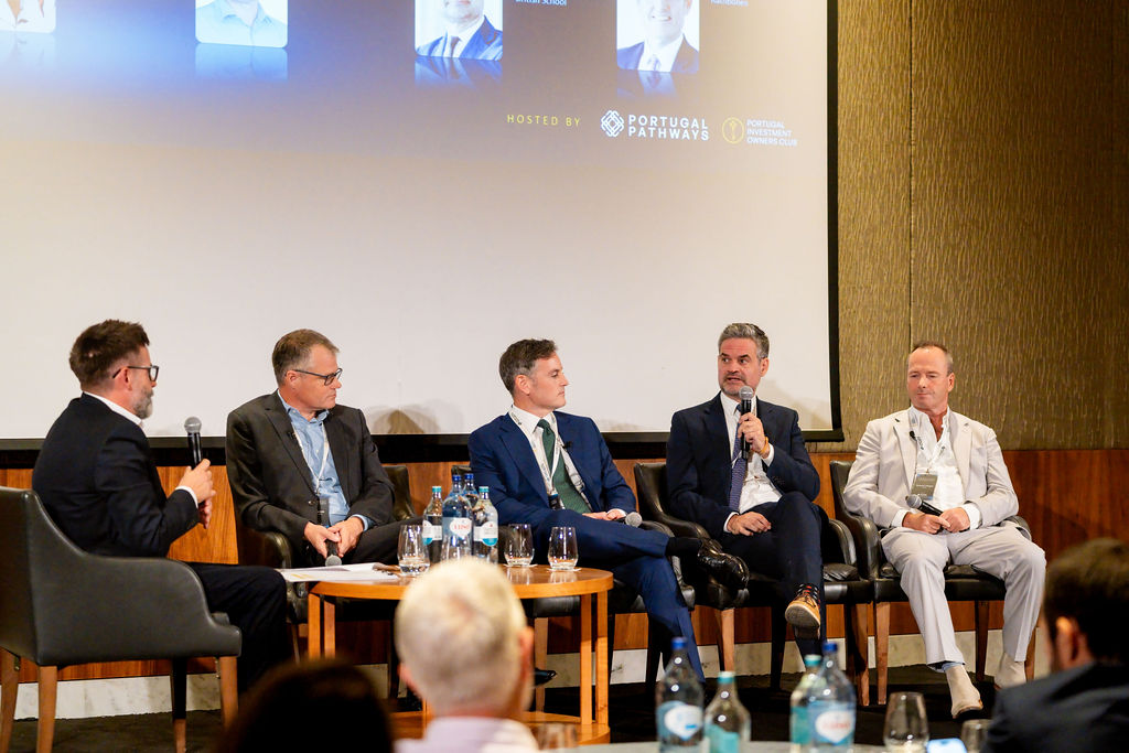 Panel of experts at the Portugal Investment Forum