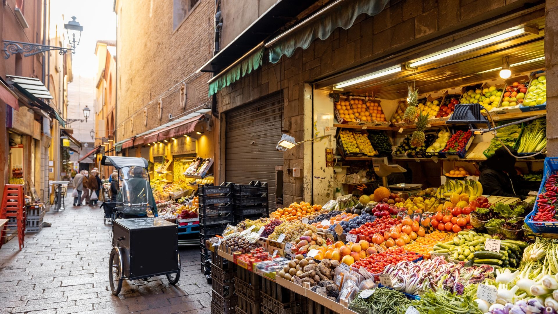 How Restaurants Can Reduce Dependency on Third-Party Marketplaces
