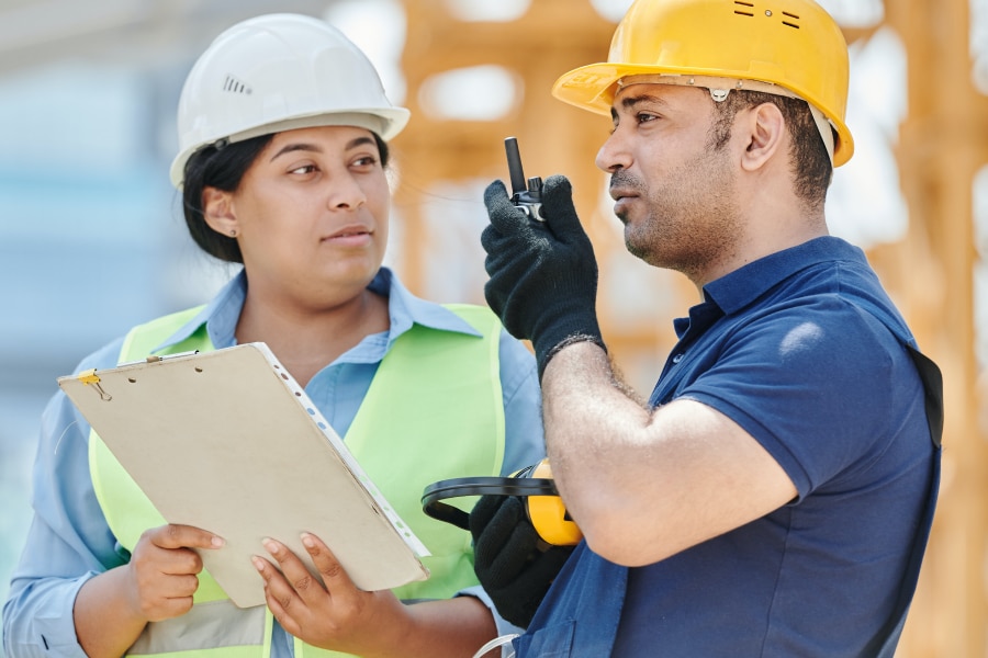 Tus derechos laborales en Estados Unidos como latino: ¡Conoce cómo protegerte en el trabajo!