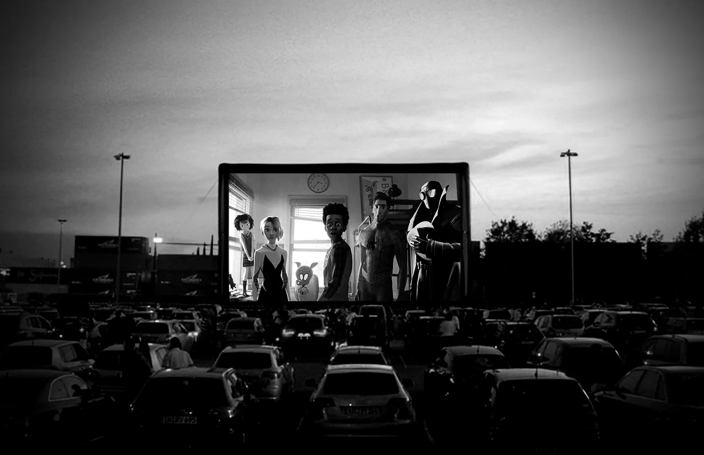 CINEMA CAR LUMIRIS