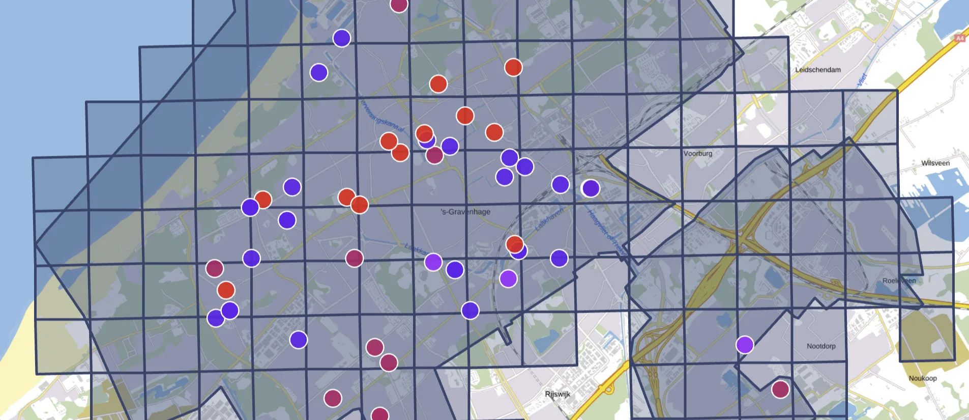 Kaart van Den Haag met GEO-taken als gekleurde markeringen in een raster