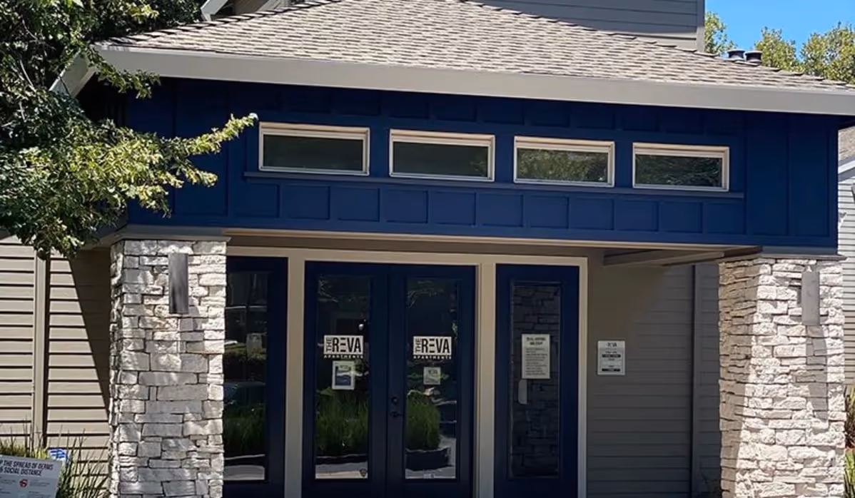 Leasing office entrance