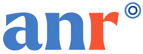 Logo texte 'anr' avec 'a' et 'n' en bleu, 'r' en rouge et un cercle bleu à droite.