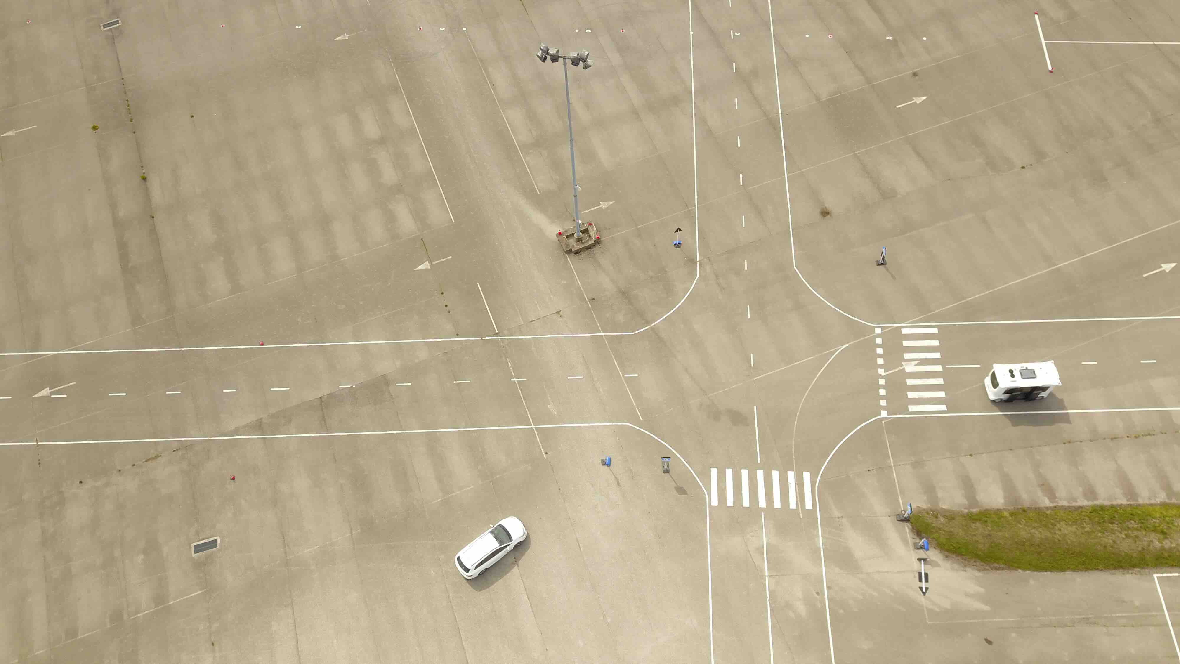 Putting MiCa to the Test: Realistic Traffic Scenarios at Metrosert