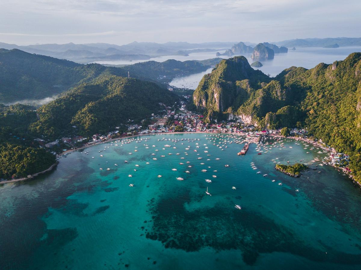 Best Time to Book Sydney to Manila Flights