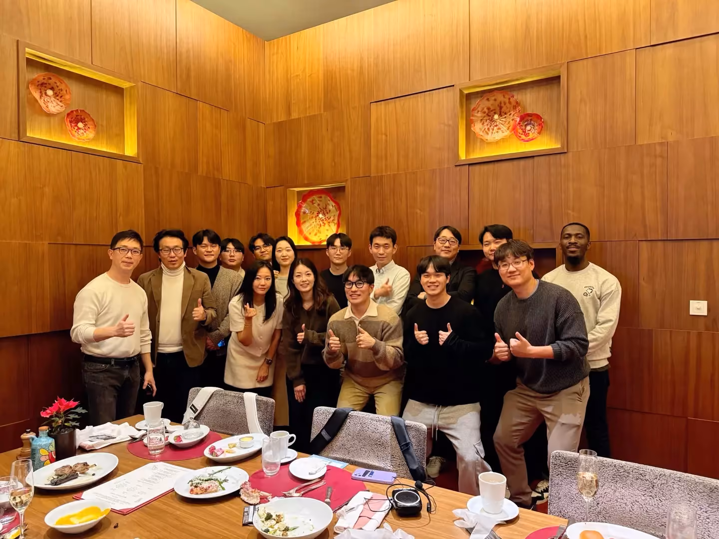 AI 인재들의 지식 공유 및 소통 촉진 제도