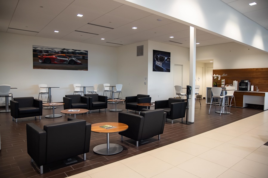 BMW of Palm Springs 4